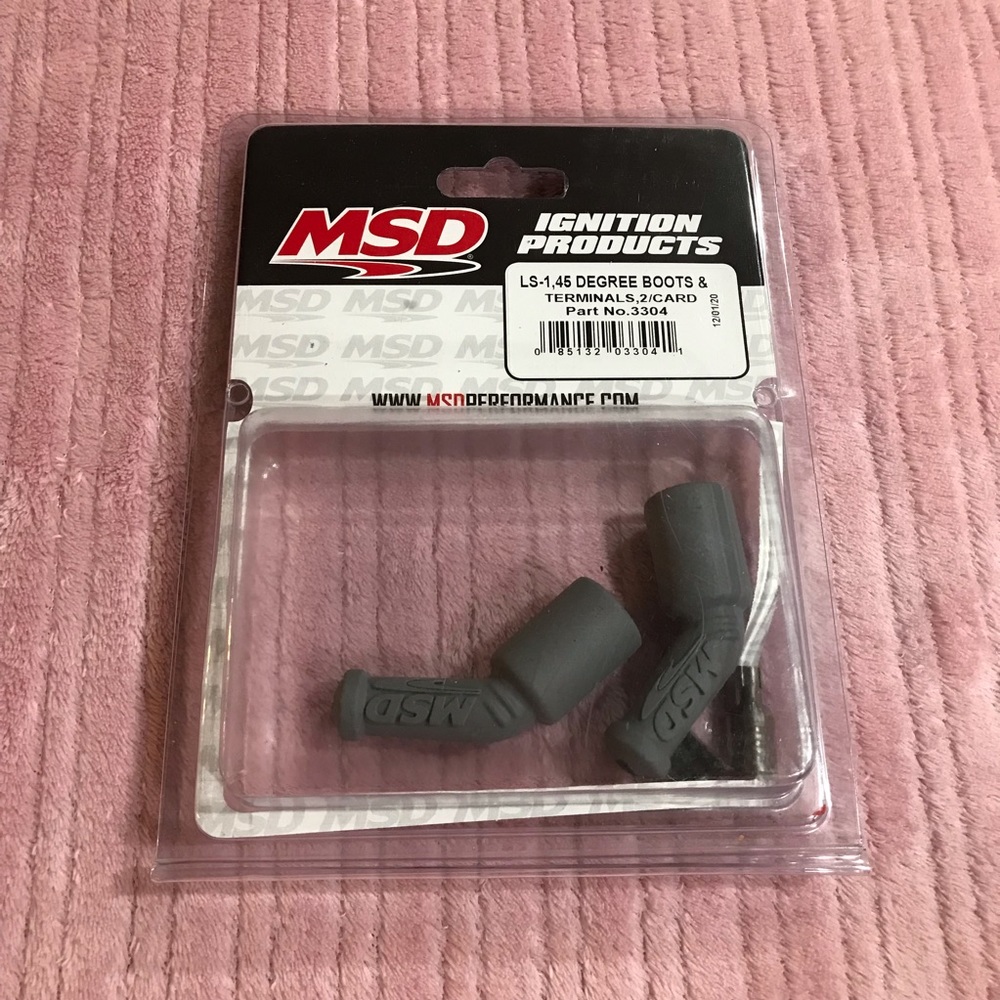 MSD Ignition Products No. 3304 LS-1, 45 Degree Boots & Terminals, 2/Card…